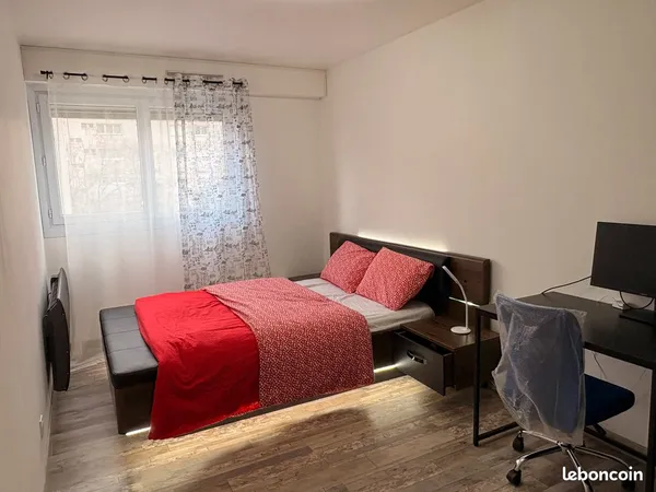 Chambre colocation haut standing 554