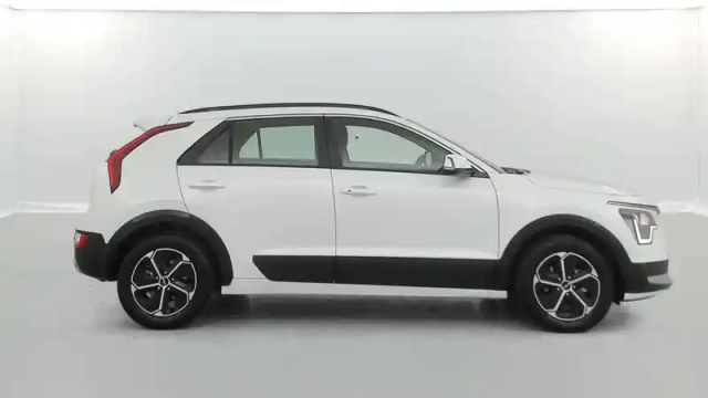 Kia Niro 1.6 gdi 171 ch phev dct6 — photo 15