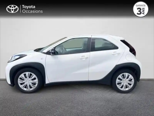 Toyota Aygo X 1.0 vvt-i 72ch active business — photo 3