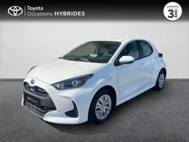 Toyota Yaris 116h dynamic 5p mc24