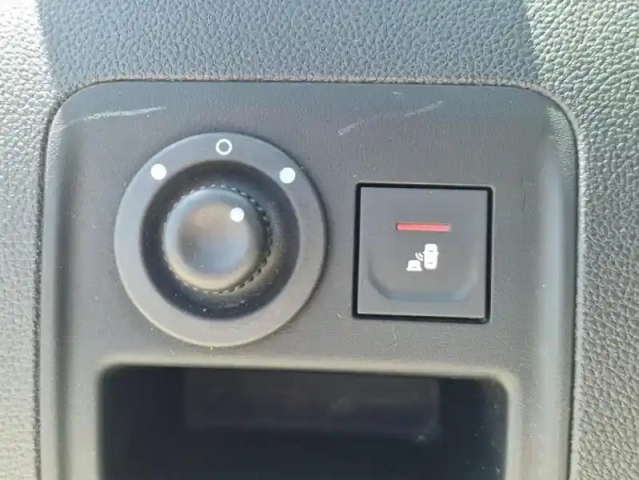Dacia Duster ii techroad blue dci 115 4x2 — photo 12