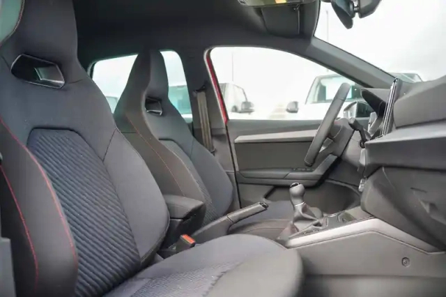 Seat Arona 1.0 tsi 95 ch start/stop bvm5 — photo 15
