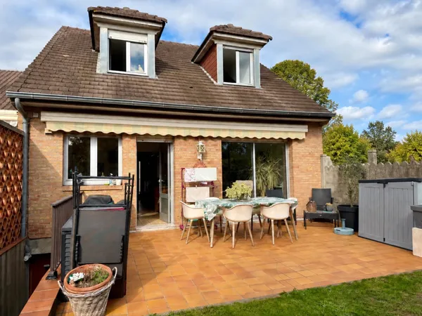 Maison individuelle de 96 m² avec sous-sol complet