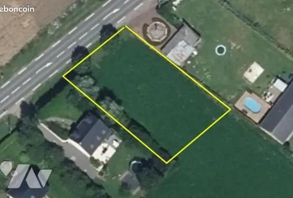 Terrain 990 m² POZIERES