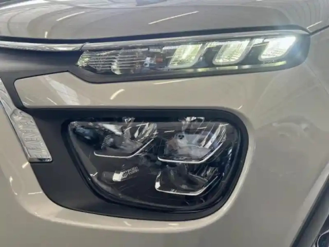 Citroën C3 1.2 puretech 110ch s&amp;s shine pack  eat6 — photo 12