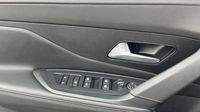 Peugeot 308 Sw 1.5 BlueHDi 130ch S&S GT EAT8 — photo 17