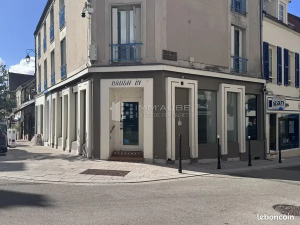 Local commercial 81 m² Nogent-sur-Seine