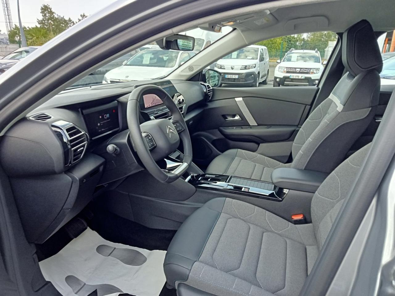 Citroën C4 X puretech 130 s&s eat8 feel pack — photo 5