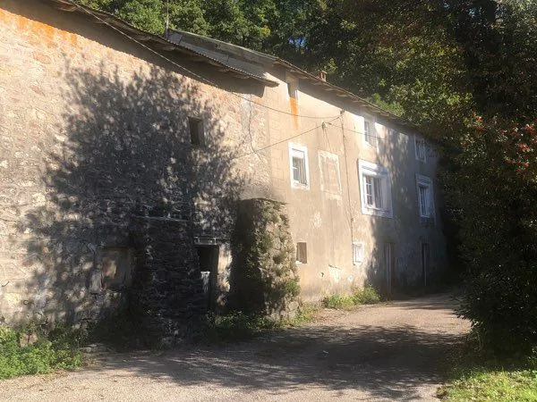 La Salvetat sur Agout maison isolée
