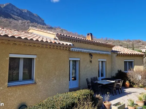 Villa 4 pièces 105 m²