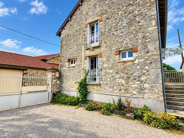 Maison 5 pièces 175 m²