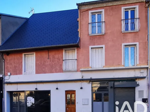 Local commercial 1 pièce 315 m²