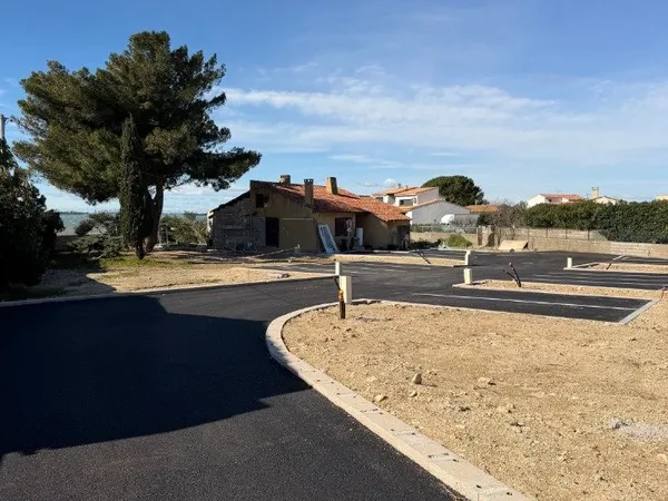 Terrain 234 m²