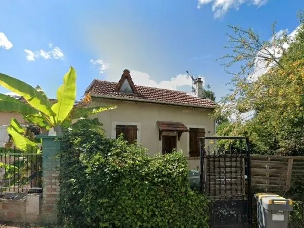 Petite maison avec jardin