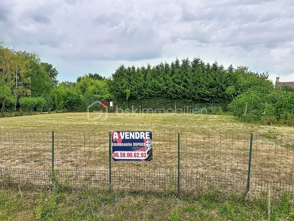 Terrain 995 m²