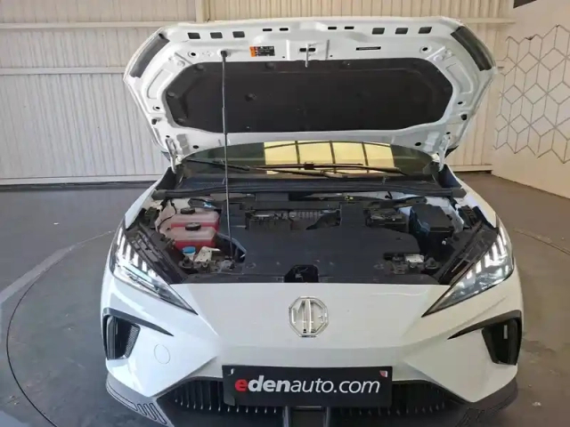 Mg Mg4 electric 51kwh - 125 kw 2wd — photo 37
