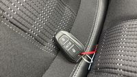 Peugeot 308 1.2 PureTech 130ch E6.3 S&S Allure EAT8 — photo 16