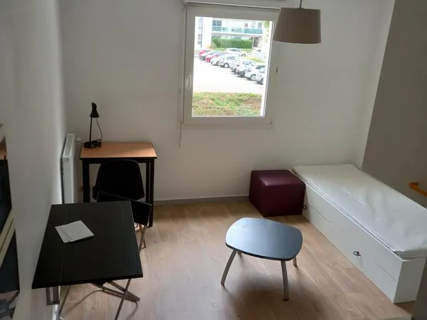 Studio 16m2 au coeur du campus de Beaulieu