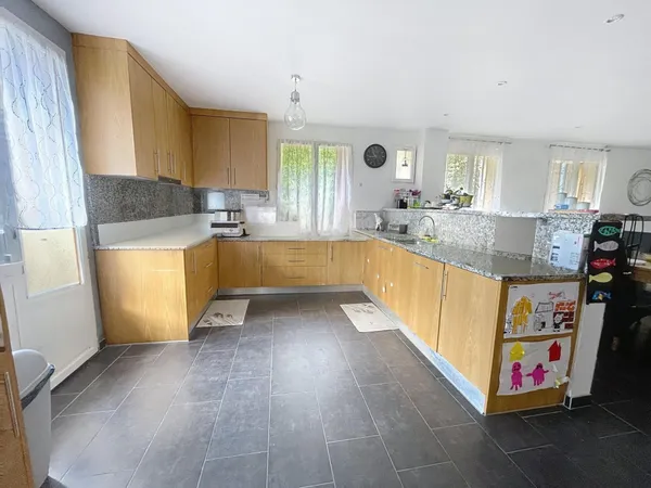 MAISON FAMILIAL 1291 m² de terrain - idéal grande famille, investisseur ou promoteur