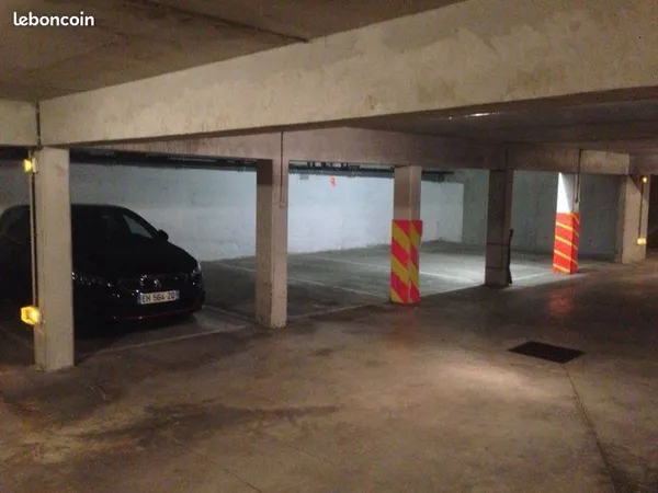 Stationnement sous-sol sécurisé