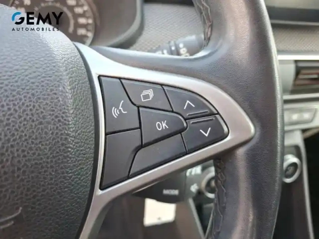 Dacia Sandero eco-g 100 — photo 16