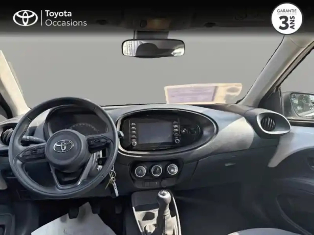 Toyota Aygo X 1.0 vvt-i 72ch dynamic my23 — photo 10