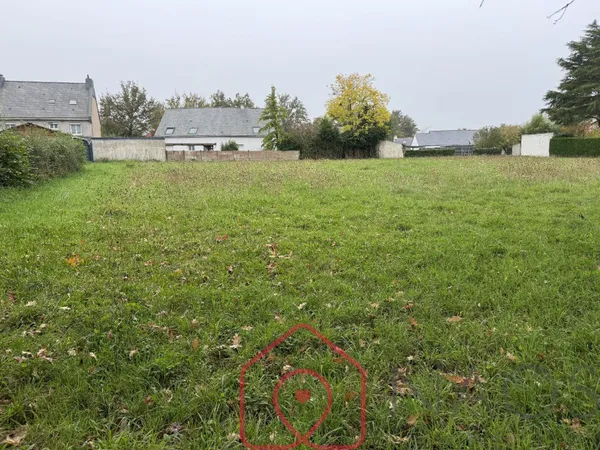 Terrain constructible 743 m²