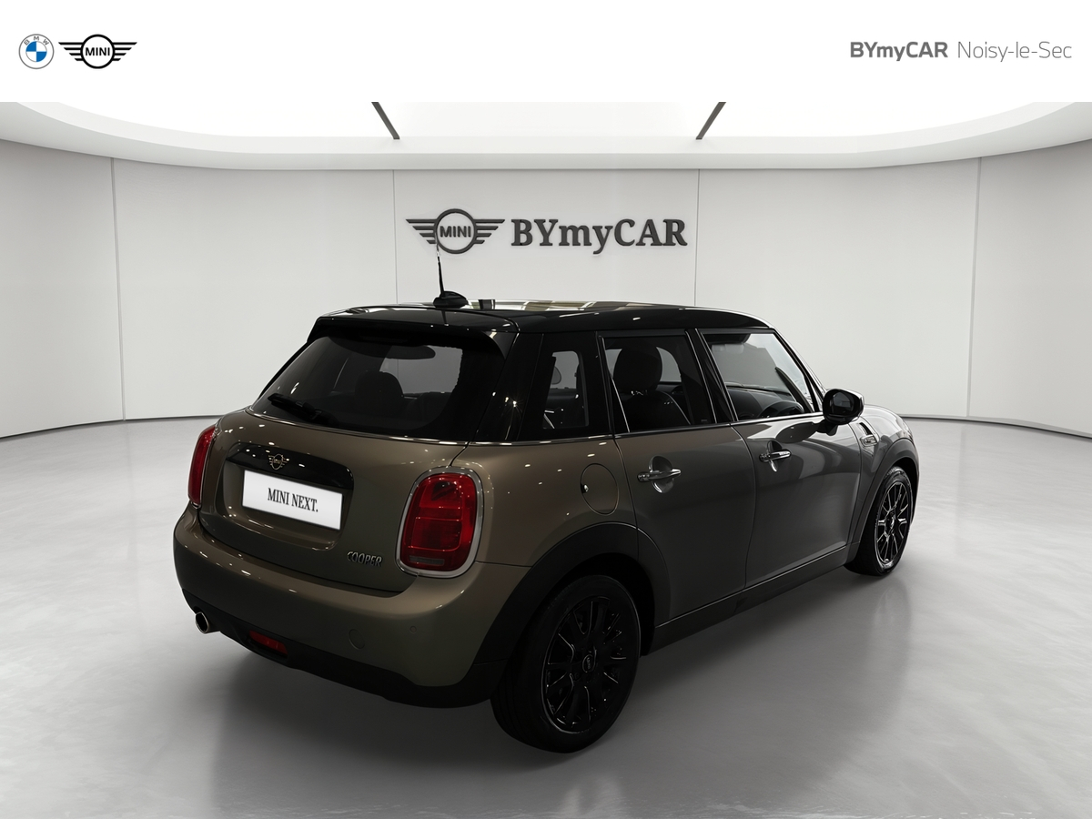 Mini Hatch 5 Portes Cooper 136 ch BVA7 — photo 5