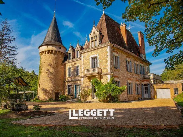 Château 10 pièces 518 m²