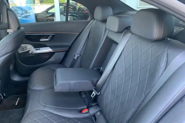 Mercedes Classe E 300 de hybrid eq 9g-tronic 4matic — photo 11