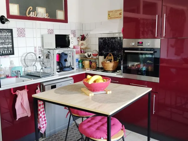 Appartement T3 spacieux et lumineux - Centre-ville de Valence-en-Poitou