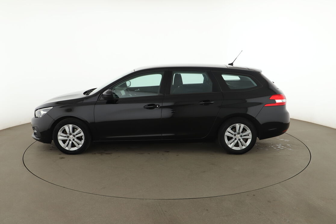 Peugeot 308 SW 1.5 Blue-HDi Active Business EAT8 — photo 2