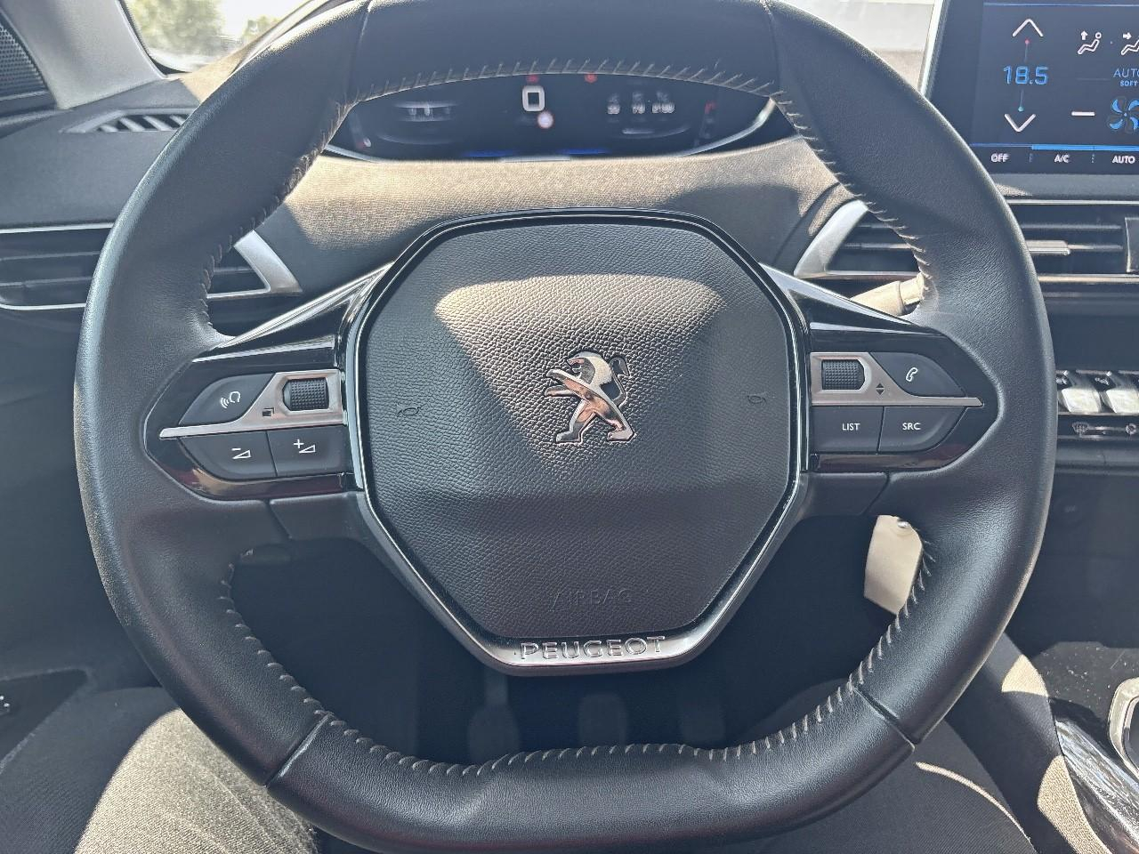 Peugeot 5008 puretech 130ch s&s bvm6 active — photo 12