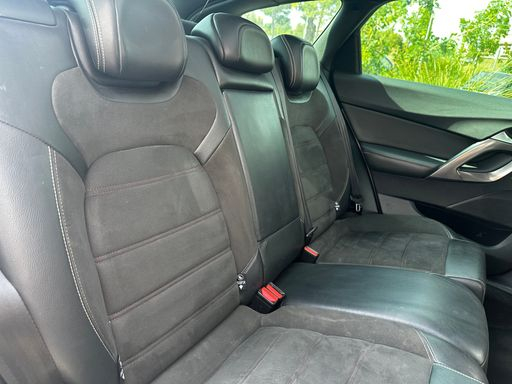 DS DS5 2.0 BlueHDi 180 EAT6 - Performance Line – 2018 – 181500 km – Diesel – Boîte Automatique — photo 34