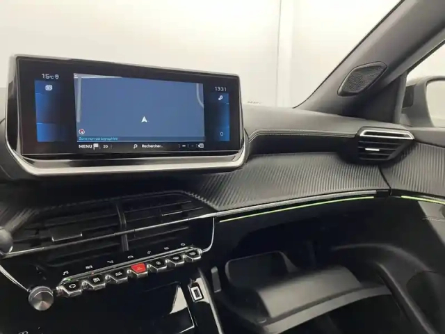 Peugeot 2008 puretech 130 s&amp;s eat8 — photo 111