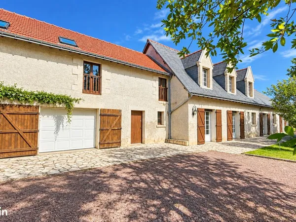Propriété 10 pièces 230 m²