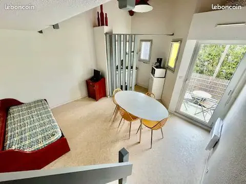 Appartement duplex hyper centre proximité plage