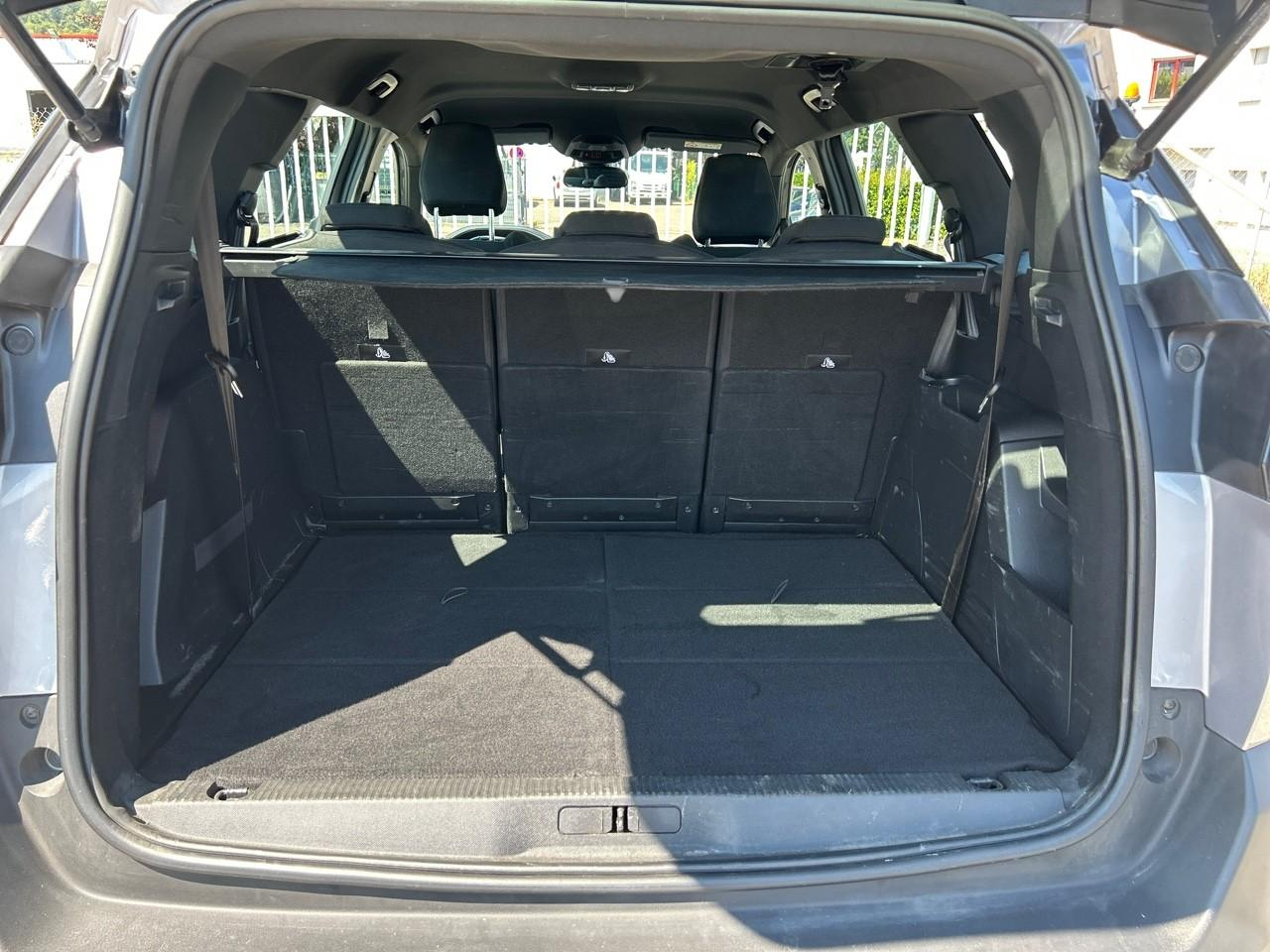 Peugeot 5008 1.5 bluehdi 130ch s&s active pack eat8 — photo 6