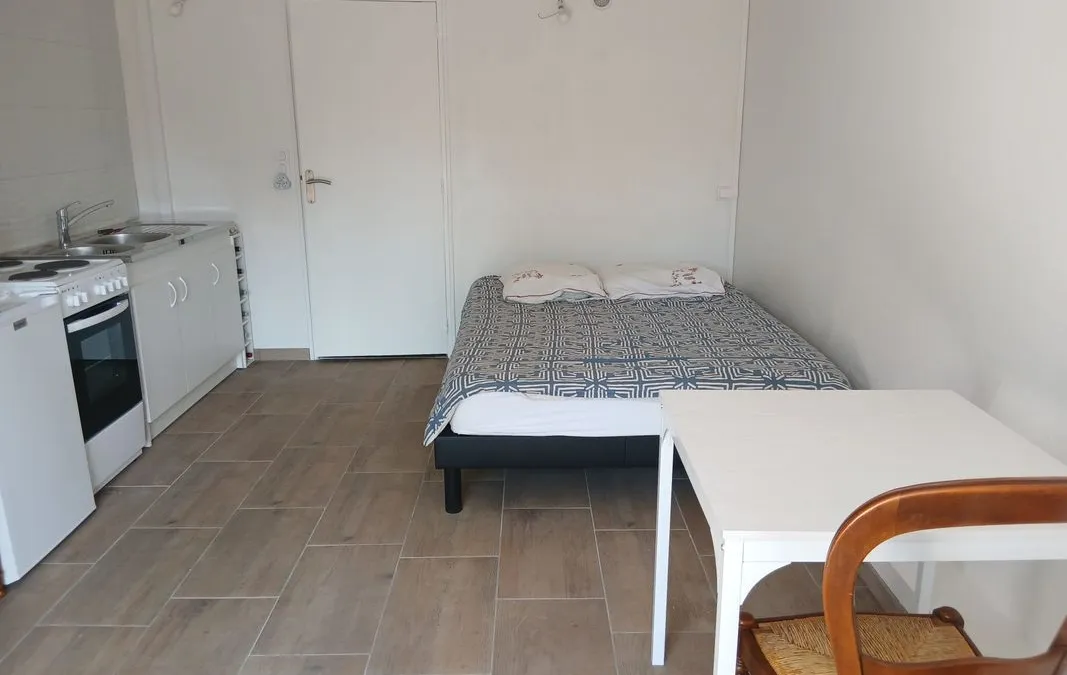 Photo 2