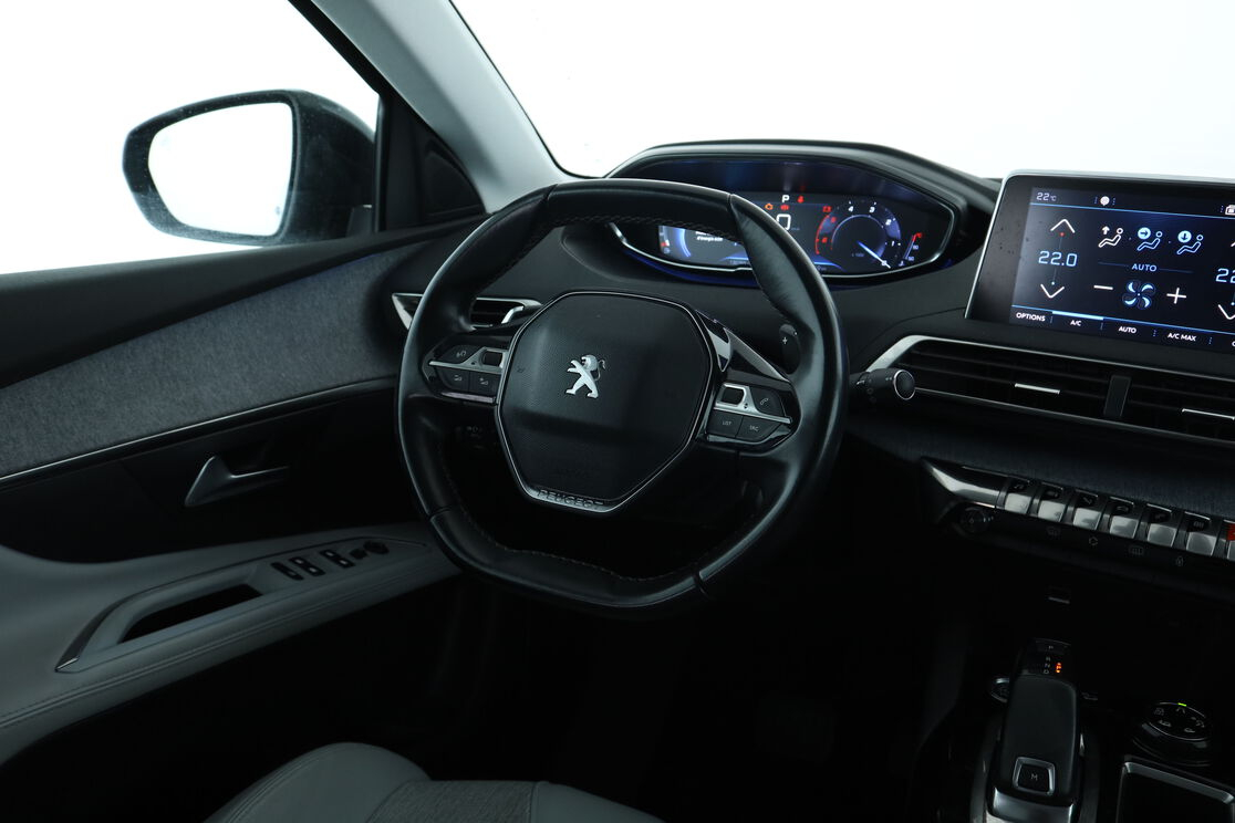 Peugeot 5008 1.5 Blue-HDi Allure EAT8 — photo 12