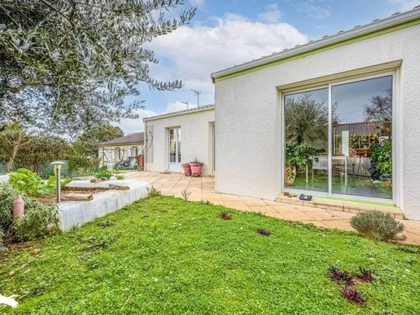 Maison de plain-pied 4 pièces 113 m²
