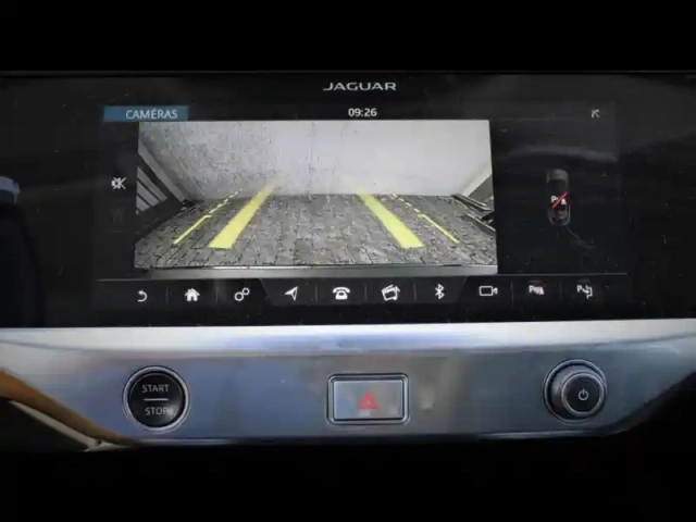 Jaguar I-Pace ev400 s awd — photo 24
