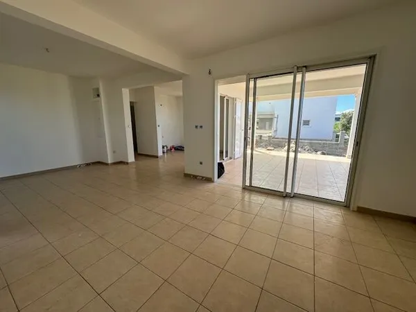 BELLE VILLA F4 VUE MER
