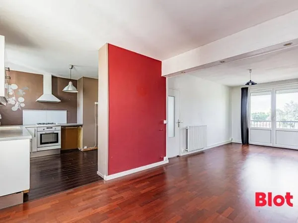 Appartement 4 pièces 67 m²