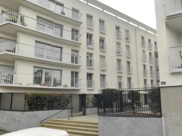Stationnement Location Rennes   85€