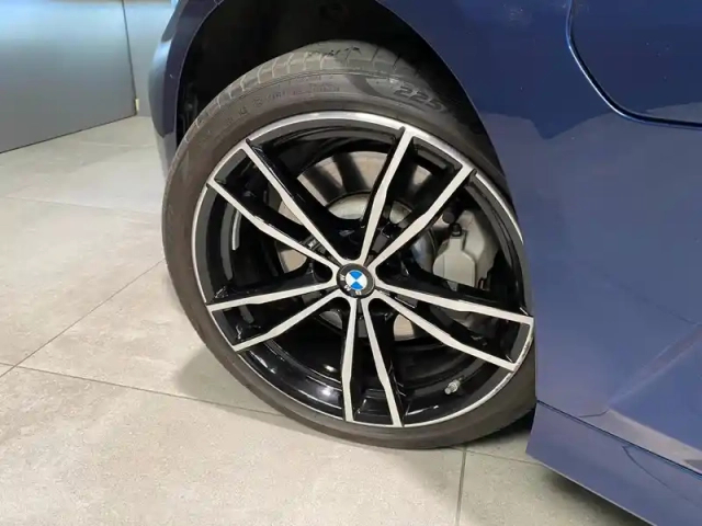 Bmw Serie 3 série 3 330ea 292ch luxury 34g — photo 8