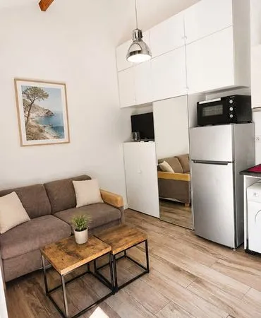 Studio en Mezzanine à Louer