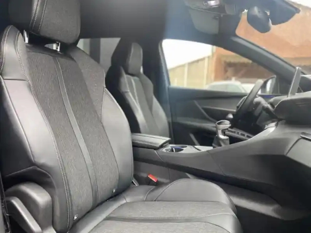 Peugeot 3008 ii puretech 130 s&amp;s gt line — photo 31