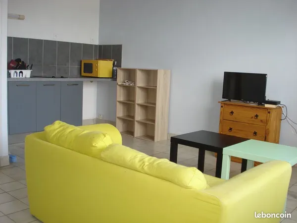 Loue appartement F2
