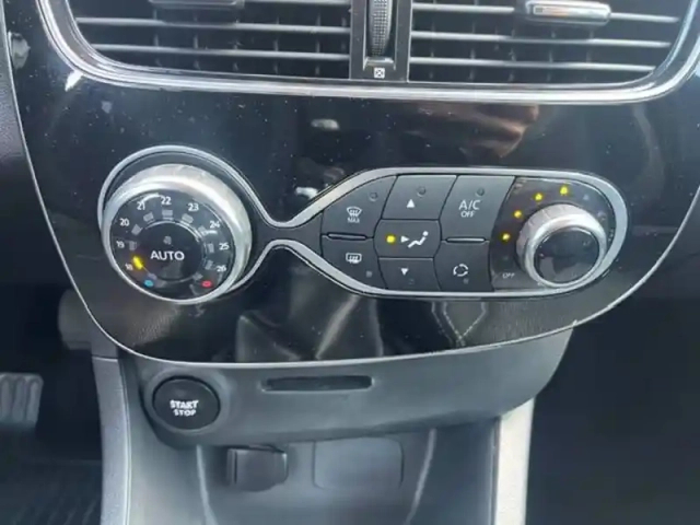 Renault Clio dci 110 energy — photo 14
